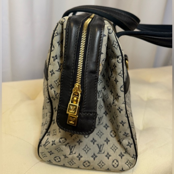 Louis Vuitton Vintage GM Josephine - Picture 7 of 9